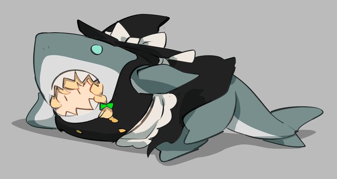 「shark costume」 illustration images(Latest｜RT&Fav:50)｜4pages