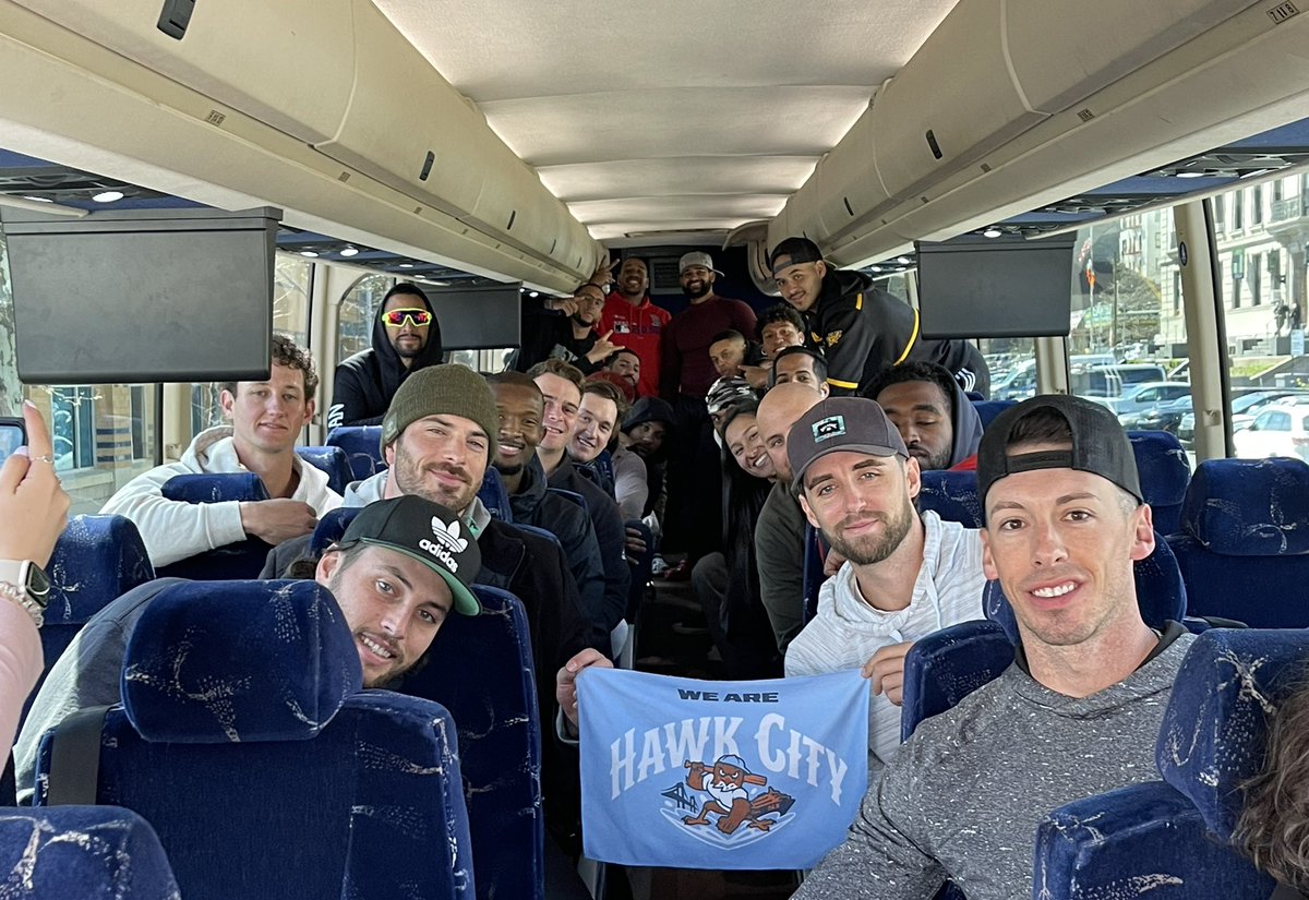 FerryHawks's tweet photo. Ladies and gentlemen, the #HawkCity express has left the station! https://t.co/G9NsQQER8c