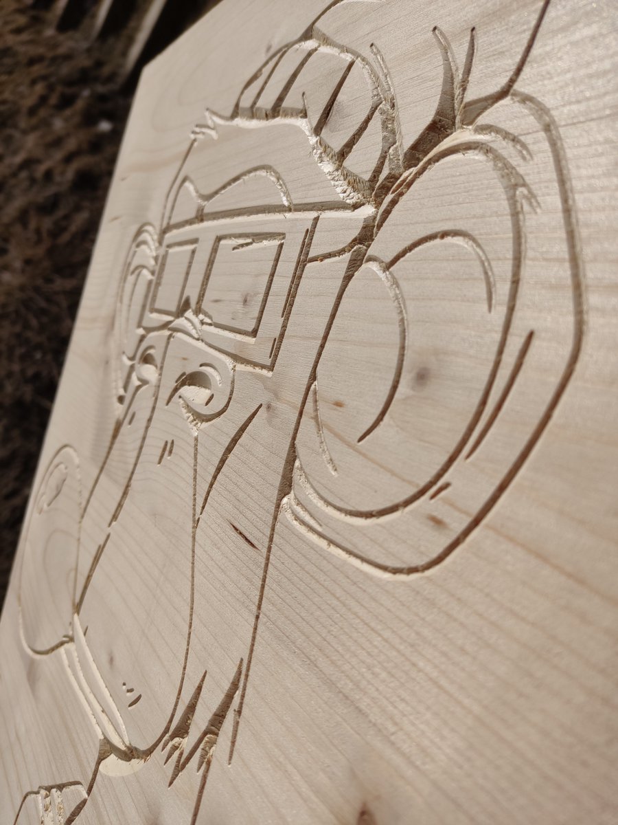 EngravedyourNFT's tweet photo. @TravisTheApe @BoredApeYC I can #engrave your 
@BoredApeYC
 on piece of wood ;) https://t.co/Gp0SamYCuG