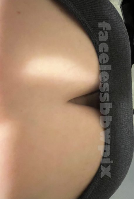 Also, how do my tits look in this? I&rsquo;m just not sure about running around like this while I do laundry<a href="/tag/allnatural"class="tags"><span>#allnatural</span></a><a href="/tag/fatty"class="tags"><span>#fatty</span></a><a href="/tag/bbw"class="tags"><span>#bbw</span></a><a href="/tag/fat"class="tags"><span>#fat</span></a><a href="/tag/bbwmom"class="tags"><span>#bbwmom</span></a><a href="/tag/bbwwife"class="tags"><span>#bbwwife</span></a>