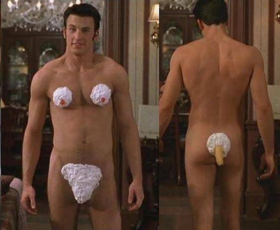 Castiels_bee_'s tweet photo. If you ever feel down... just remember Captain America / Chris Evans as a banana split 🍌🍨 https://t.co/6PFSkXpQZL
