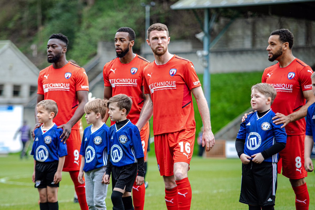 CommunityFCHT's tweet photo. 👀🔙 EASTER MONDAY GAME
 We had an amazing day @FCHTOnline vs Chesterfield. Some of our community players walked out with the 1st team LIVE on BT Sport.

They also played on the pitch vs @ShawsideJ in front of more than 3k spectators.
 What a day - more of that please!! https://t.co/hv1Yox0XTv