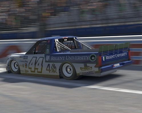 gamerbus's tweet image. Check out who’s name is on the back of @DanielRew3 truck along with @RegentUeSports !! So cool! And last night he won at @TALLADEGA Let’s go!