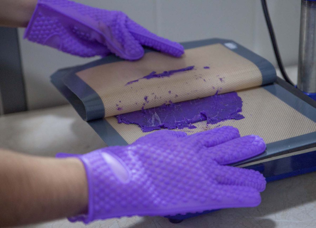 “We look at what we can do today with the plastic we have to hand. When you’re making something, you connect with the material. You begin to wonder where the material came from, how it’s made, and what happens to it afterwards.” <a href="/Plastacs/">Plastic Tactics</a> 
#SocEntsOfLCR ieliverpool.com/plastic-tactic…