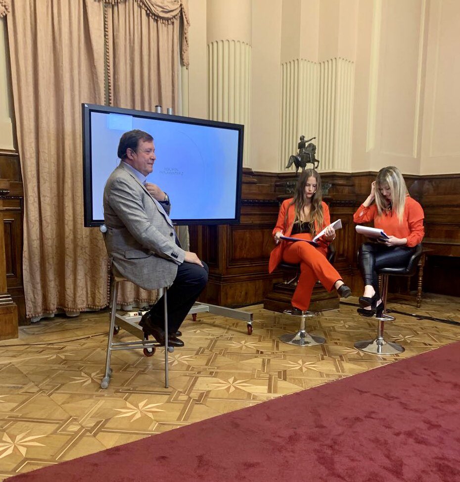 Entrevista en #ResumenParlamentario por <a href="/SenadoArgentina/">Senado Argentina</a> #SenadoTv