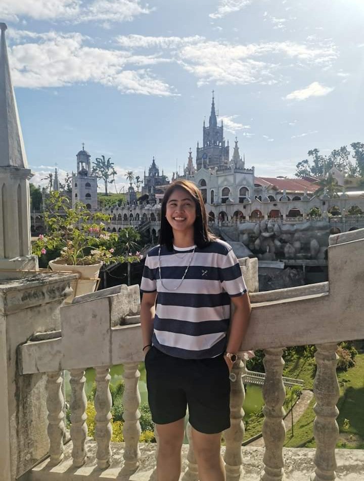 foreverbewong's tweet photo. ganda naman ng ngitiiii😍✨ https://t.co/yjnuaFD5YB