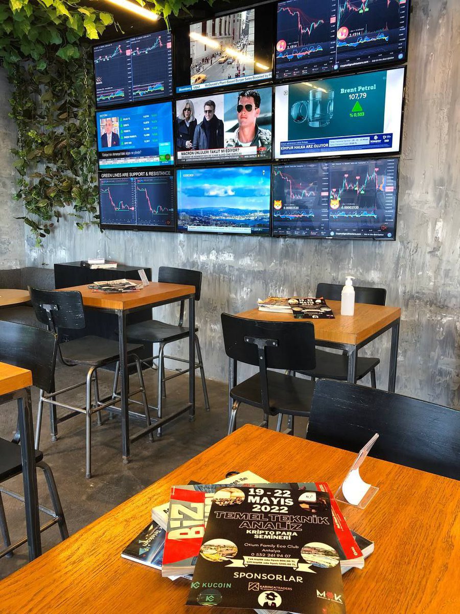 karincatraders's tweet photo. Harikasınız @CryptoHouseCafe 🙏🏻🙏🏻 muhakkak bir gün orada organizasyon yapacağız ne dersiniz ? @SenolVatansever @sarisozensimal @KuCoinTurkey @hypercentpad @MinersOfKadenia @KdLaunch 😎😎 https://t.co/CnAdAxyY3j