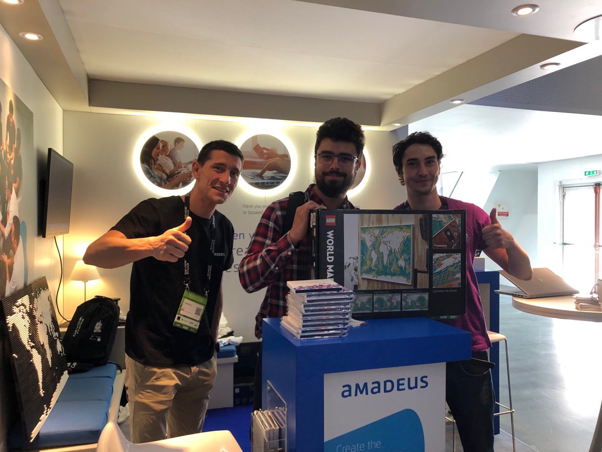 amadeus4dev's tweet photo. First winner of the #amadeus4dev lottery. See you all tomorrow at #DevoxxFR for the second Lego map give away! https://t.co/SrGxrcRnN0