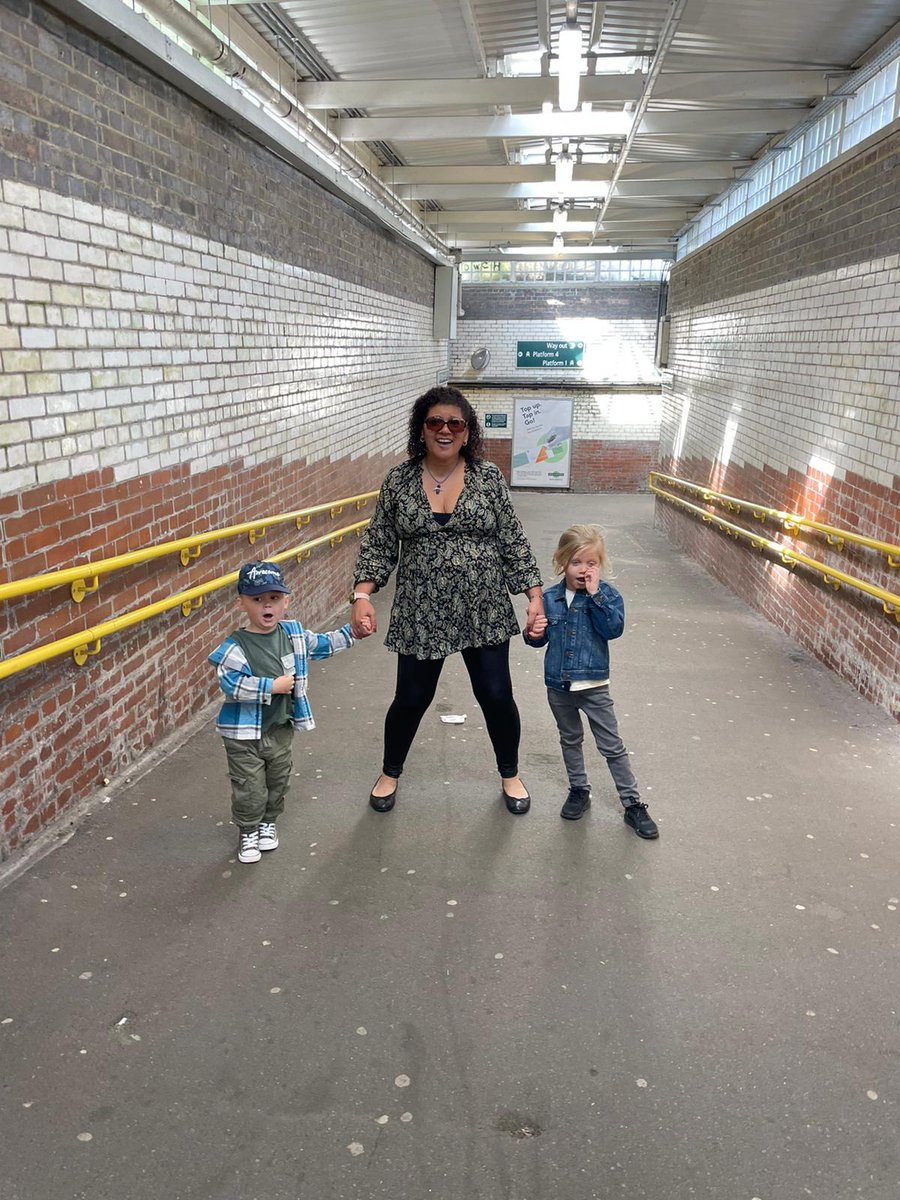 Sharon Campbell tweet media