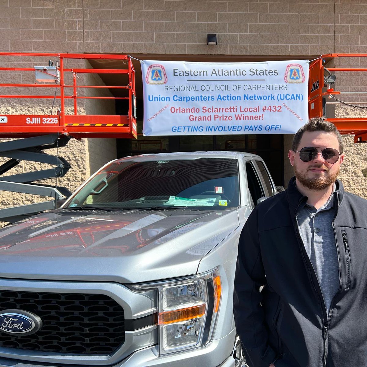EASCarpenters's tweet photo. Today the #EASCarpenters gave Local Union 432 Apprentice Orlando Sciarretti his Union Carpenter Action Network #UCAN grand prize of a new #Ford F-150.

Keep up the great work Orlando! 

#UnionStrong
#UnionProud
#CommunityCarpenter https://t.co/ybYKvqPbPw