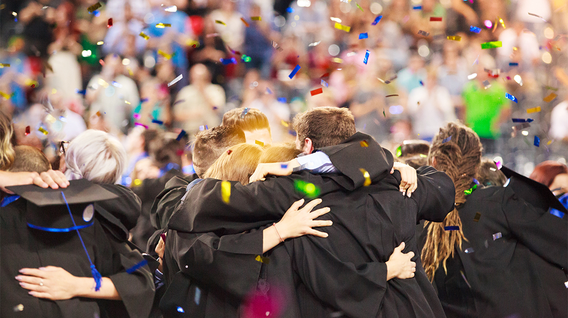 Give us a call in Lincoln or Omaha to reserve a special lens or camera for capturing upcoming Graduation ceremonies! bit.ly/3LdqVUg #rockbrookcamera #rentals #classof2022