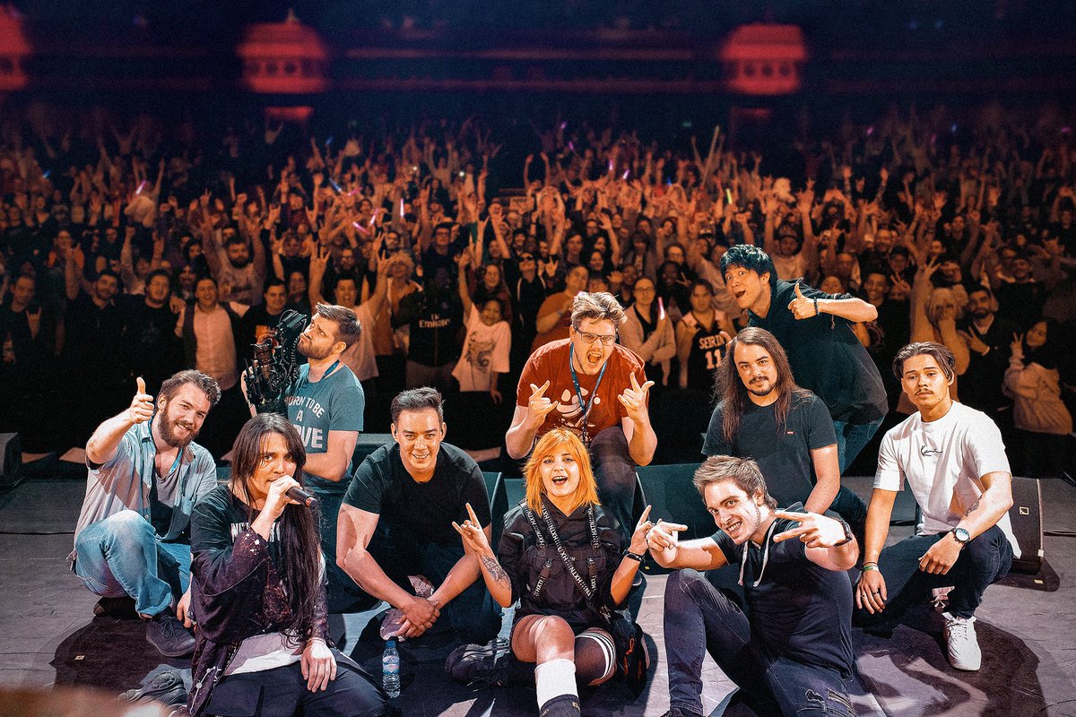 taiwuang's tweet photo. Salle bien remplie sur cette mythique scène de concert de Montreux à @Polymanga ce dimanche. Merci à tous !
📸 https://t.co/lIMbQaO7a5 https://t.co/h6isJNRMk0