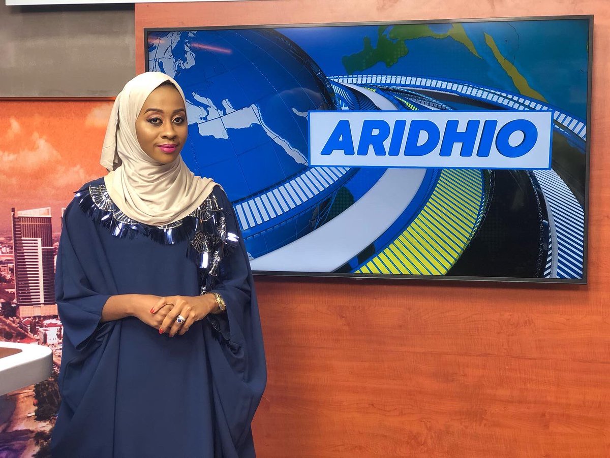 TBConlineTZ's tweet photo. TBC Aridhio na mtangazaji wako @shamimumlacha yuko studio kukuhabarisha yote yaliyojiri katika maeneo mbalimbali ya nchi.
Saa 1:00-3:00 Usiku.
#aridhio #tbc #tbc1 #tbconline https://t.co/gVqWuqERig