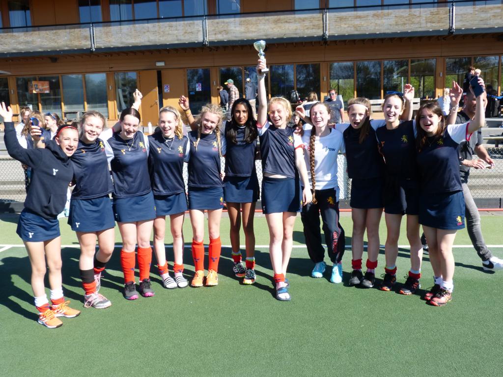 snooks279's tweet image. Amazing Easter weekend watching Amisha Modi play for @UKLionsHockey1 in Rotterdam. Amazing team, fantastic coaches and welcoming opposition. @KHSSport @Y1Hockey