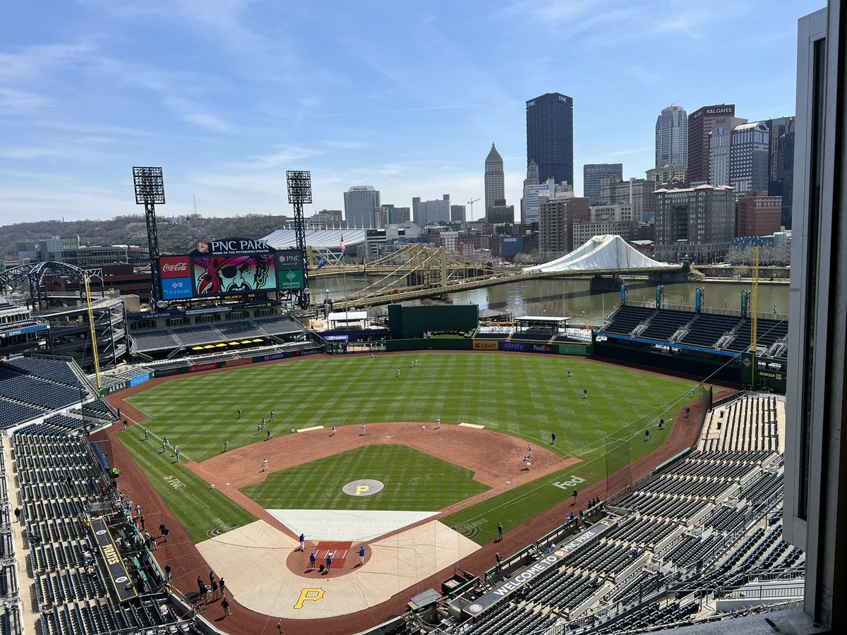 Final call for <a href="/WPTSSports/">WPTS Sports</a>! It’s <a href="/Pitt_BASE/">Pitt Baseball</a> vs WVU in the backyard brawl. <a href="/Nick_Farabaugh/">Nick Farabaugh</a> &amp; I will have the call here at PNC Park! 
⚾️1:02 Pitch 
📻wptsradio.org/listen/