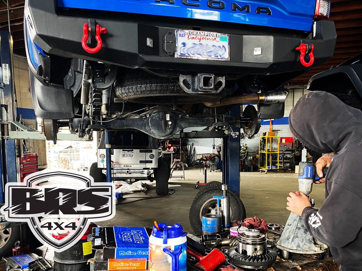 Brothers4x4's tweet photo. Published by Rolando Anton  · 3m  · 
WE DO REAR ENDS! 
With over 30 yrs experience in the Rear end game, you can count on us too, not only get the job done right, but also in timely manor! 
#offroad #offroading #offroad4x4 #4x4 #4x4life #brs4x4 #brothers4x4 #wedorearends https://t.co/vlUGRLKwJN