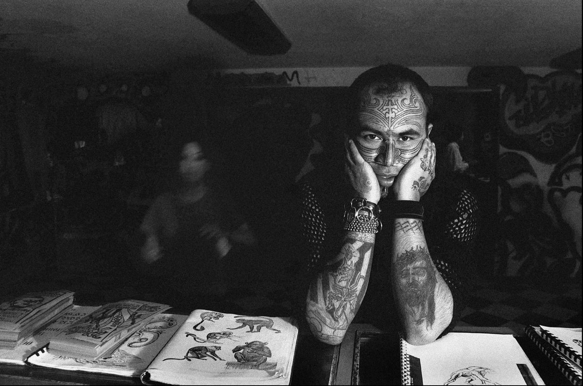 #Entérate 🗞️

<a href="/COFEPRIS/">COFEPRIS</a> invita a tatuadores, micropigmentadores y perforadores a jornada de regularización sanitaria

🔹Se realizará el sábado 23 de abril de 12 a 17 h en el Parque de Cultura Urbana de la Ciudad de México.

Detalles ➡️ bit.ly/3jXo5Hc

📸 <a href="/FedericoGama/">Federico Gama</a>