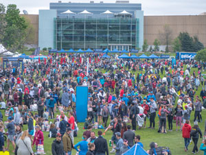 Only 4 weeks to go from Denver’s largest running weekend! Choose from Marathon, Half Marathon, Urban 10 Miler, or the 5K presented by @Cigna! #CignaMountainStates #RunColfax
runcolfax.org/races/