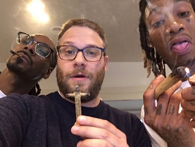 pedestrian's tweet photo. happy 4/20 https://t.co/yfqqkoyAaP