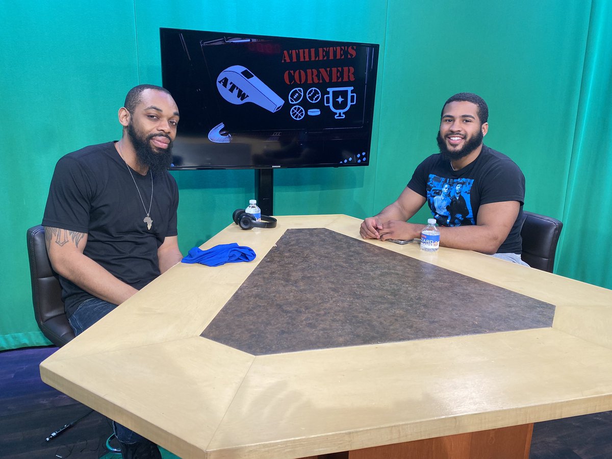 Mukala Kabongo 🇨🇩 (@mukala_k) on Twitter photo .<a href="/_JamesGuy/">James Guy jr</a> dropped by today to talk about his commitment to <a href="/bentleyu/">Bentley University</a>
.<a href="/sjpathletics/">SJP Athletics</a> .<a href="/_JamesGuy/">James Guy jr</a> dropped by today to talk about his commitment to <a href="/bentleyu/">Bentley University</a>
.<a href="/sjpathletics/">SJP Athletics</a>
