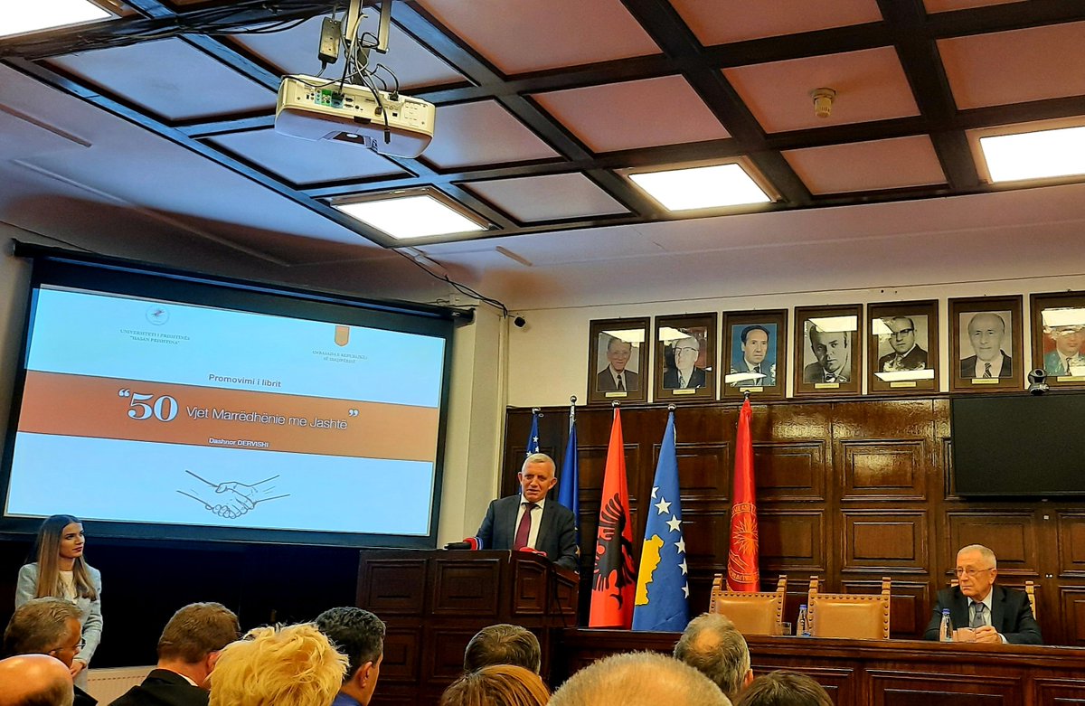 Nën kujdesin e Universitetit të Prishtinës dhe Ambasadës së Republikës së Shqipërisë në Kosovë sot promovohet libri "50 Vjet Marrëdhënie me Jashtë" shkruar nga Ambasador Dashnor Dervishi