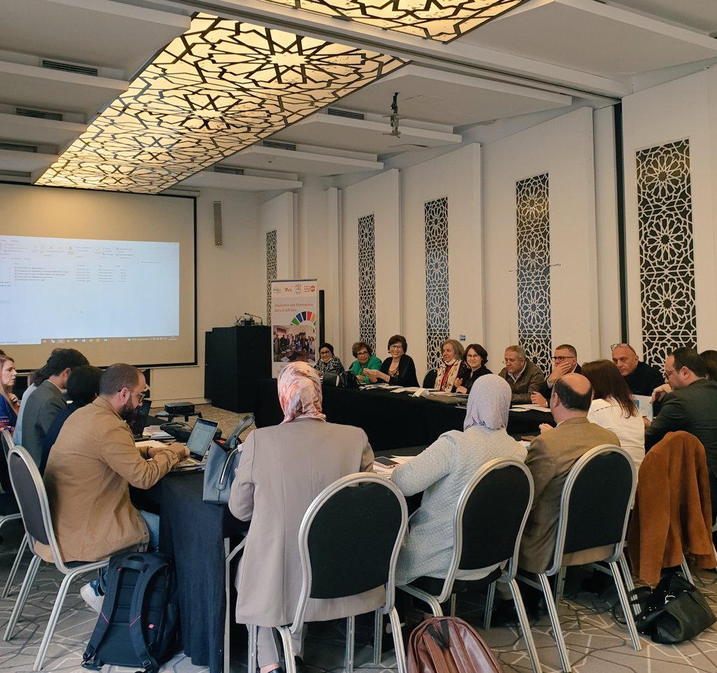 🌐📝 Sensibilisation des #pharmaciens à la promotion de l’approche #selfcare en matière de Santé Sexuelle et Reproductive, notamment à travers la nouvelle méthode du #contraceptif injectable sous-cutané #SSR #Maroc #ODD #santé
<a href="/UNFPAMaroc/">UNFPA Maroc</a> <a href="/OpalsMorocco/">OPALS Morocco</a> @Ministere_Sante <a href="/OMSMaroc/">Organisation mondiale de la Santé au Maroc</a>