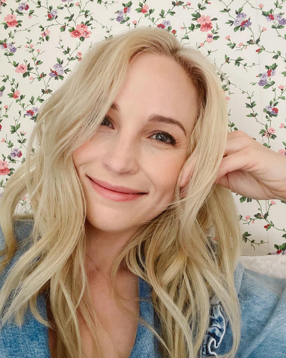 CandiceUpdate's tweet image. Beautiful pictures of Candice Accola King in Atlanta on April 20th