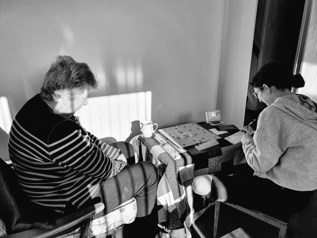 charliesmum67's tweet photo. Can't beat a game of scrabble, especially not with these rules.
You get to reuse all the double and triple bonuses! #alternaterules #isthischeating #orbeingclever #thiswontbeaquickpickup #butthatsfine #timewithgrandma https://t.co/uJQUKf8s7M