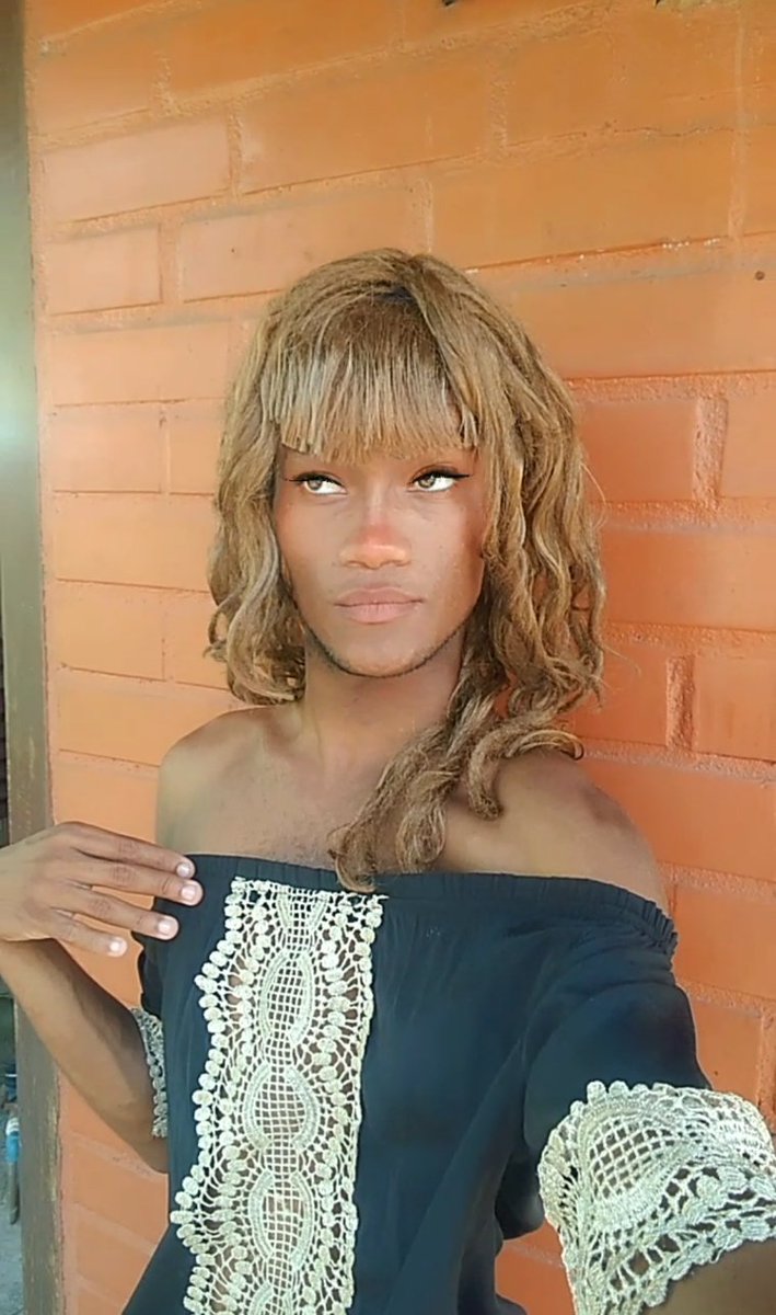 1° Abused she of knock in street not know you !
*
2° Me was never disgusted, you all have a very misleading view of me and so your opinion sounds false when you find out what the real thing is about me.
* 
The fight happened yesterday with an women in city of rio de janeiro !