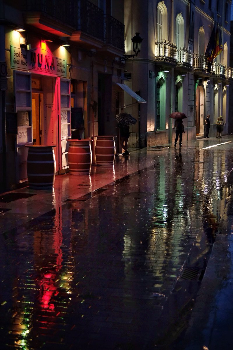 The Rain in Spain…
Hoping to get back here later this year #valencia #streetphotography