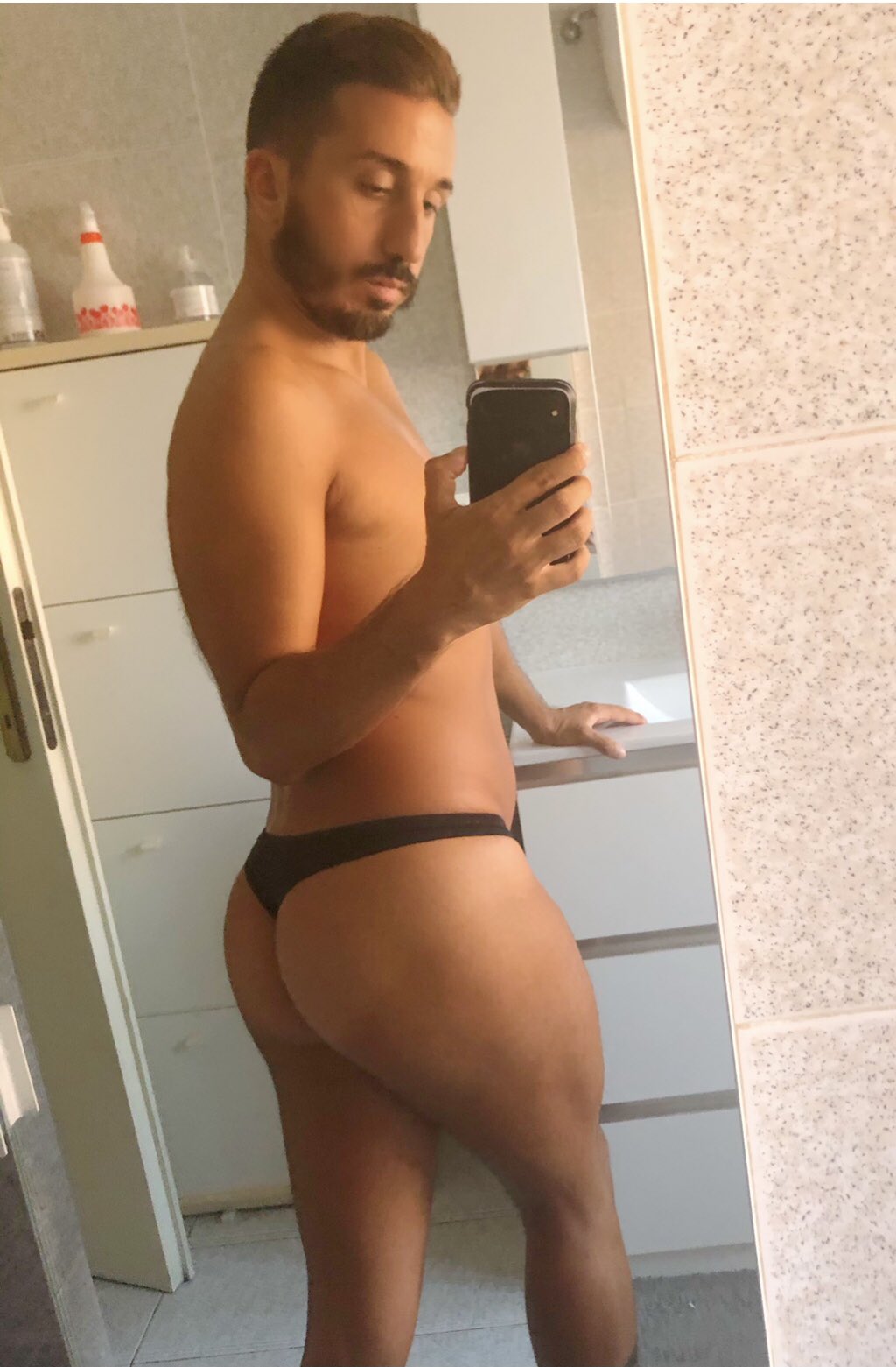 1 pic. Thong or Jockstrap??
??https://t.co/Tcw21A60n8
?+300 post only 7,99$?
@Hungry_Slut3 @GayAmateursProd