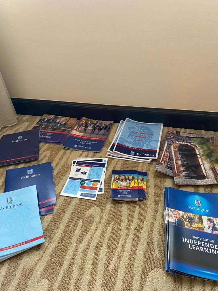 wellington_spw's tweet image. Looking forward to speaking to parents in Bermuda with Rachel D . Wellington school offers something unique. Getting the info ready @wellingtonsch1 @wellington_spw 
#Bermuda