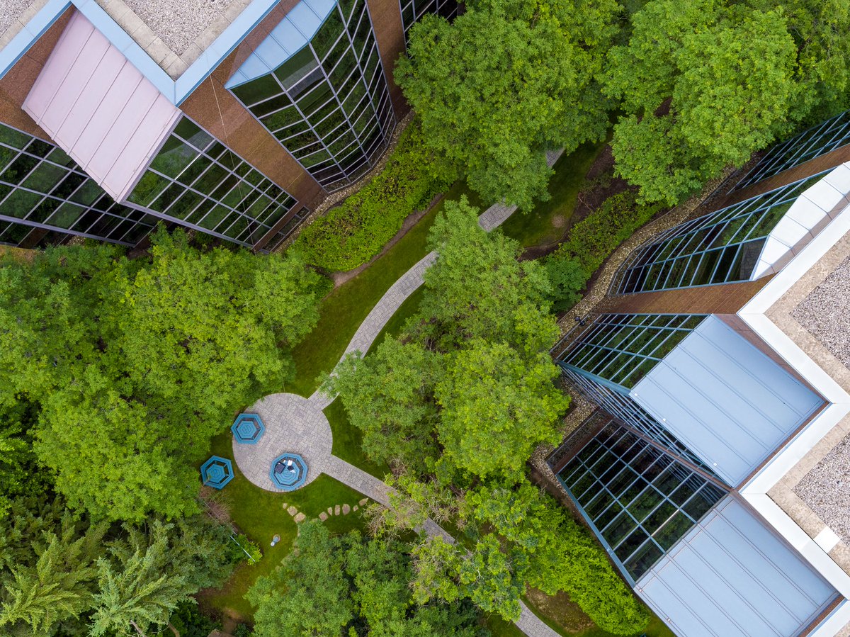 CadFairview's tweet photo. CF has been named one of Canada's Greenest Employers for 2022. This award recognizes companies that work towards a sustainable future for all, while creating a culture of environmental awareness.
Learn more here: https://t.co/3CkTUxTfoD
#GreenatWork #Responsibility https://t.co/VcjzVAAKVQ