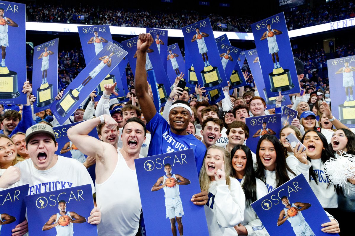 KentuckyMBB's tweet image. RT if you can't wait to watch @Oscartshiebwe34 next season 🔵⚪️

#OscarWorthy