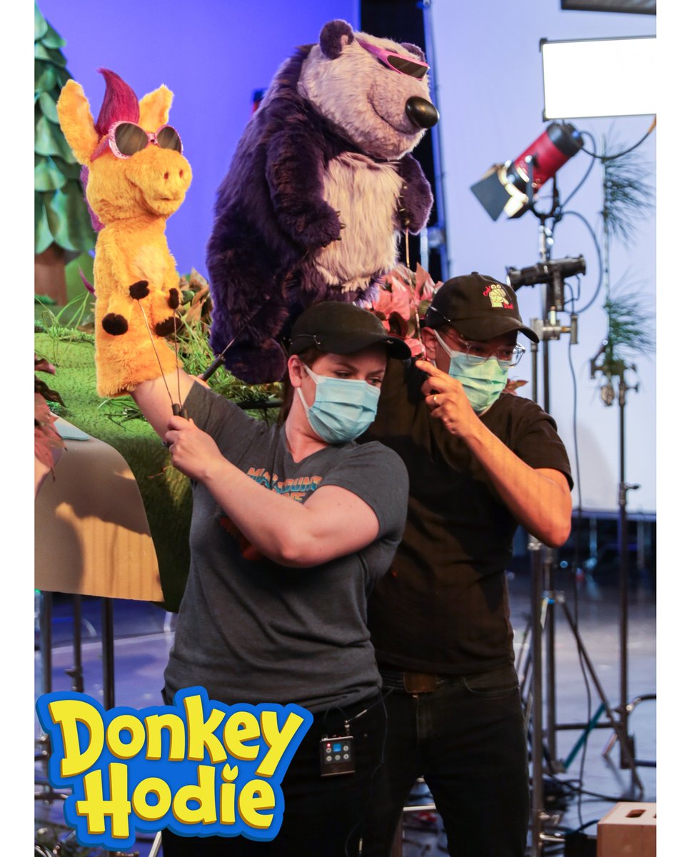 Calling all puppeteers! Want to join the hee-hawesome team that makes #DonkeyHodie? Our partners at @SpiffyPics are casting now. Whether you’re new or experienced, you're welcome in Someplace Else! Link to the audition guidelines here: spiffypictures.com/puppeteer-list…
