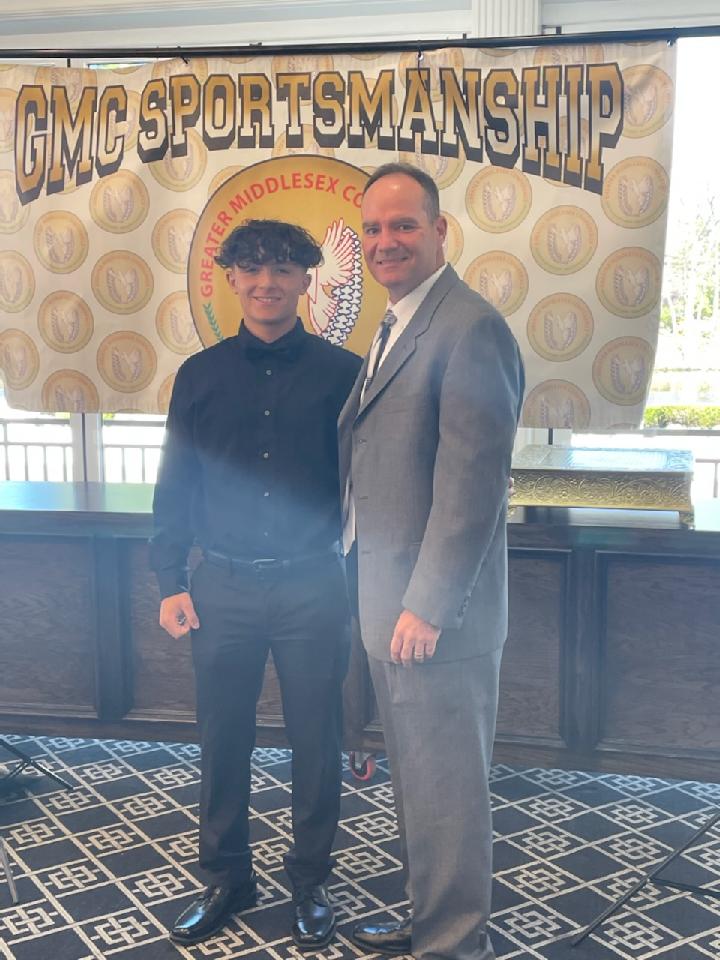 CoachNovBombers's tweet photo. Congratulations to Hunter Almeida for being honored today as our school's male recipient of the GMC Sportsmanship Award. https://t.co/UHgRbFqfbO