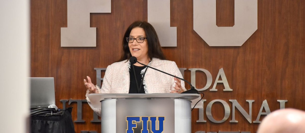 USUCoalition's tweet photo. #FrontierSet Universities are committed to expanding access & completion for historically disadvantaged students, and we're so excited to use @Portland_State's @GeorgiaStateU's & @FIU's case studies as models for USU institutional transformation!
https://t.co/X8xwOcHnWv https://t.co/AnJskjpC15