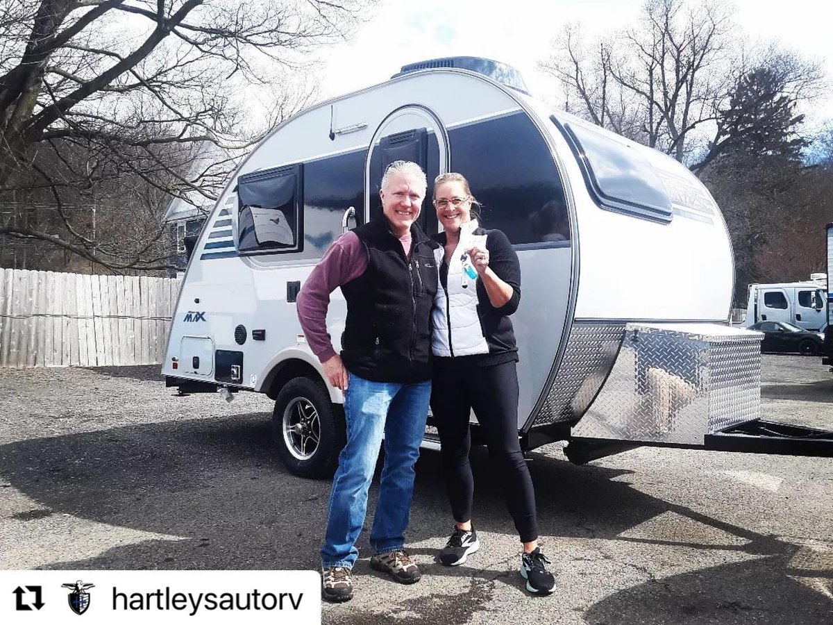 golittleguy's tweet photo. Welcome to the family! 🥳 @HartleysAutoRV 
・・・
Congratulations to the Lindquist's on their brand new @golittleguy  Mini Max. Have fun on your adventures you two. Happy spring and happy camping! https://t.co/VLUAl9Mm2g
