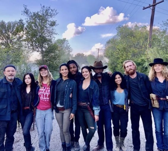 this cast 🙌🏼 

#feartwd <a href="/FearTWD/">FearTWD</a>