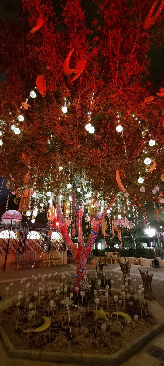 ludovic_pouille's tweet photo. Thanks to the Royal Commission of Riyadh City @RiyadhDevelop for the wonderful #iftar organized in honor of the 🌍 diplomats in the magnificent @TheGroves_ in the diplomatic quarter. A great moment of intercultural dialogue! #RamadanMubarak!
#FranceKSA 🇸🇦💙🇫🇷🌙 https://t.co/isYJJPC2ZD