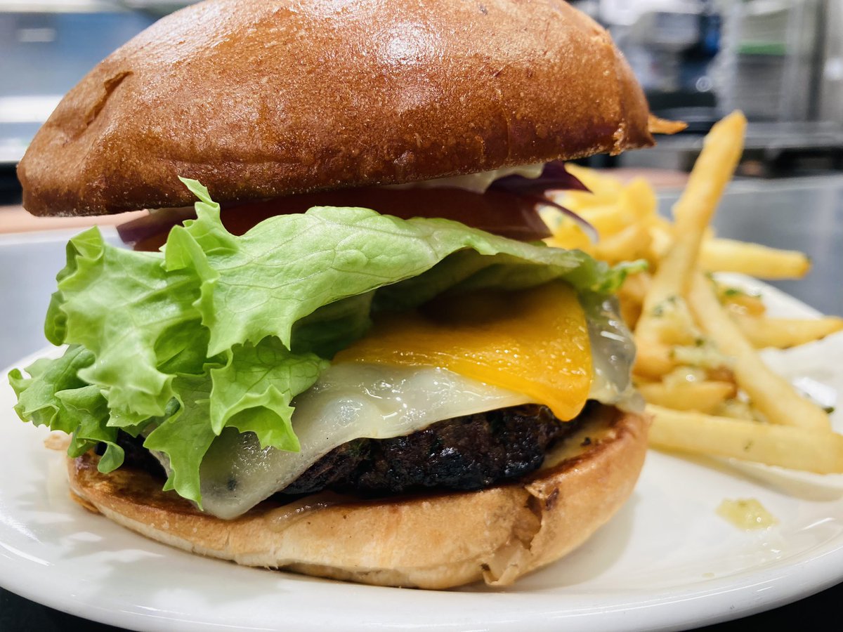 Hi, Twitter fam with Earth day this week we wanted to bring back our better burger. The better burger is a 50/50 blend of beef to mushrooms to help decrease the carbon foot print from a burger with all beef. Come down and give it a try. Also it will be back on rotation every week
