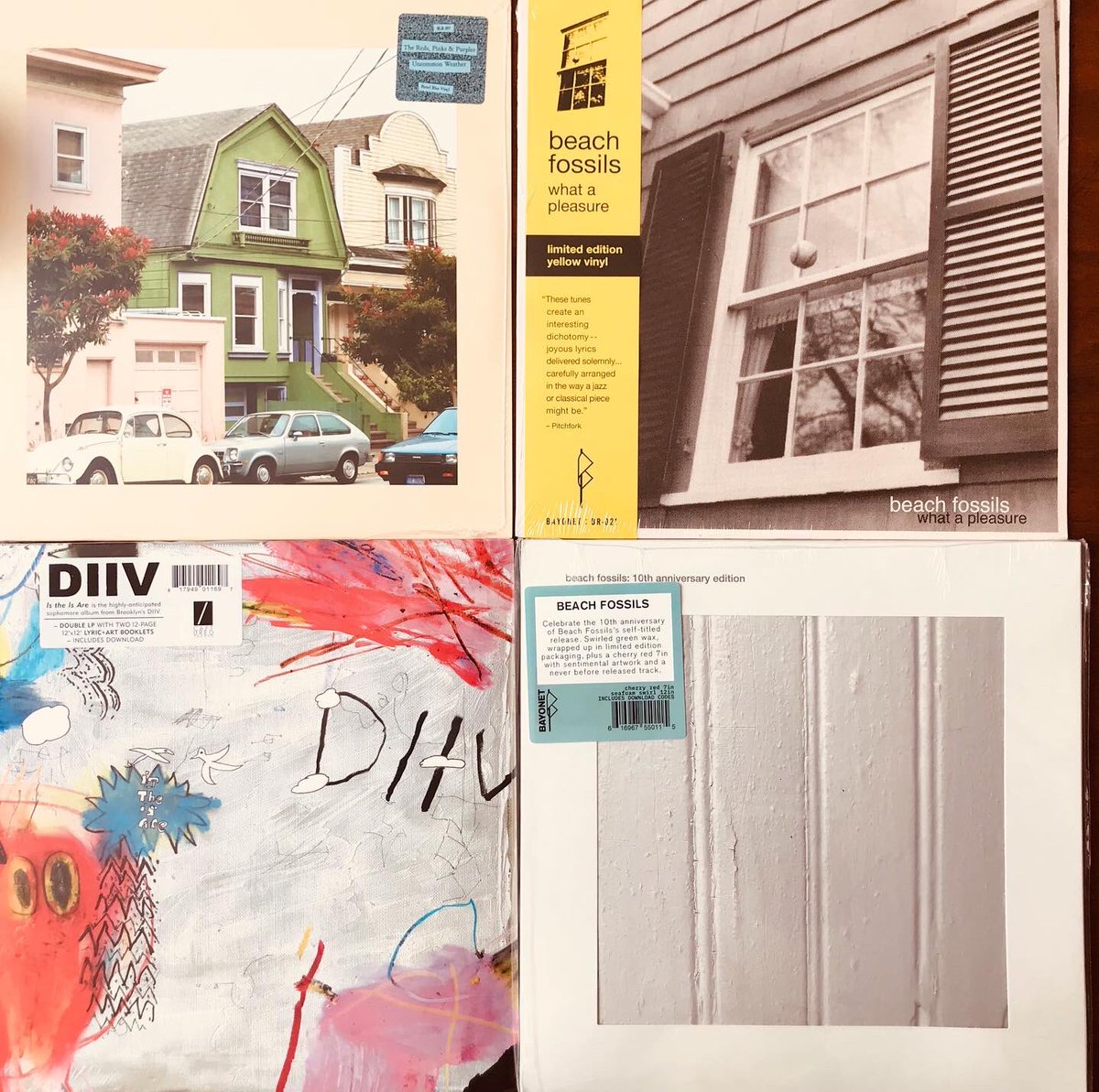 TRecsss's tweet photo. ¡Discos nuevos!
Con amor,
Tea Recs
Ya disponibles en https://t.co/1O00j3pv7l y en el local de 2-9pm.
#beachfossils #fayewebster #beirut #thefeelies #anteloper #danielrossen #boardsofcanada #carmenvillain https://t.co/O466crxc12