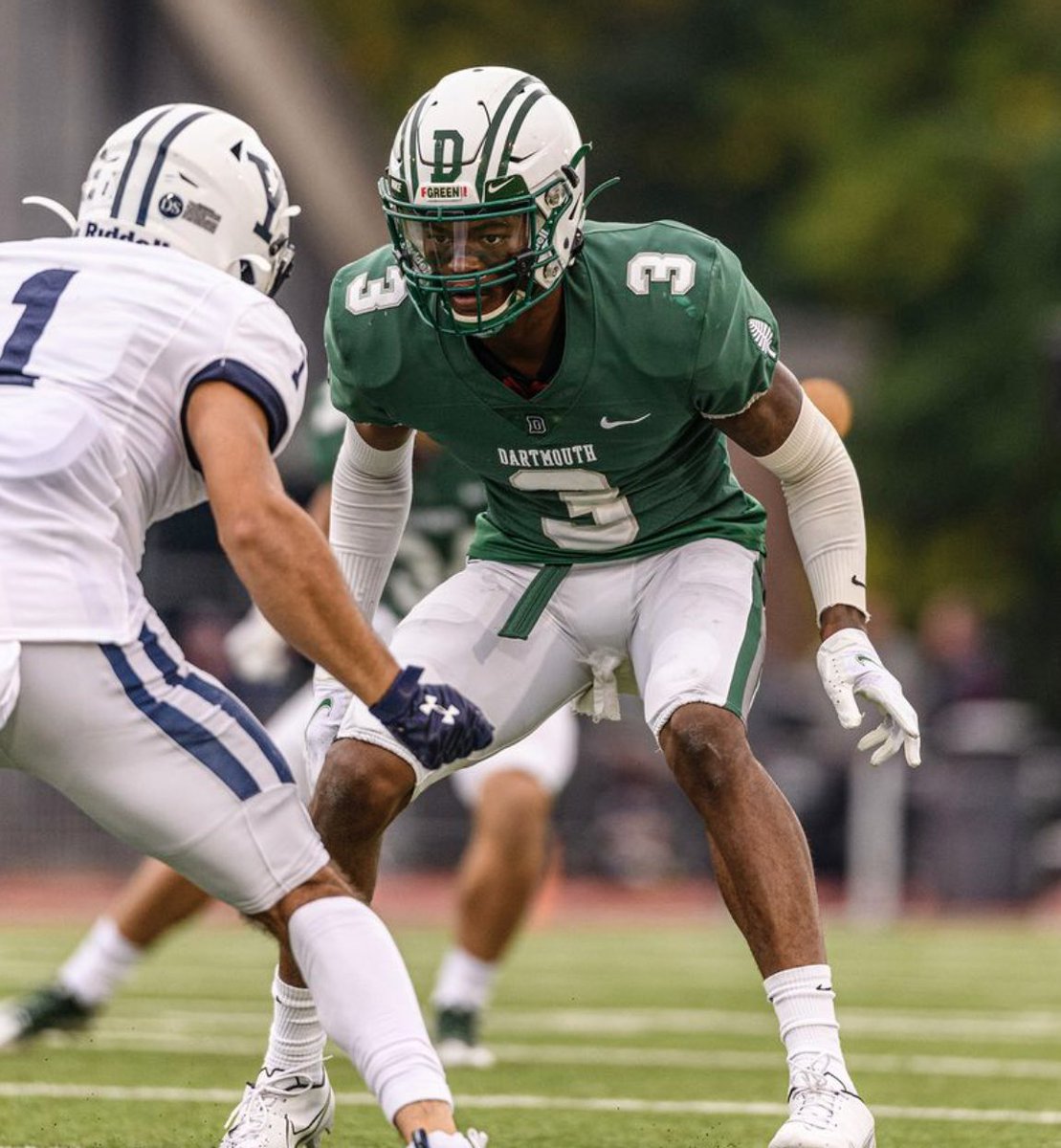 Blessed to have received an offer from Dartmouth College <a href="/CoachAhmaadS/">Ahmaad Smith</a>
