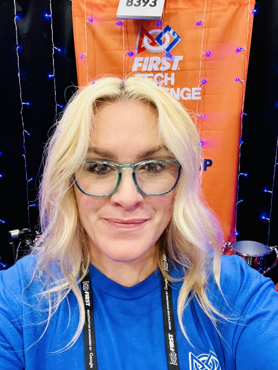Excited to be volunteering <a href="/FTCTeams/">FIRST Tech Challenge</a> World Championship and supporting team 8393 The Giant Diencephalic BrainSTEM Robotics Team! #FIRSTChamp #BuildTheFuture #MoreThanRobots