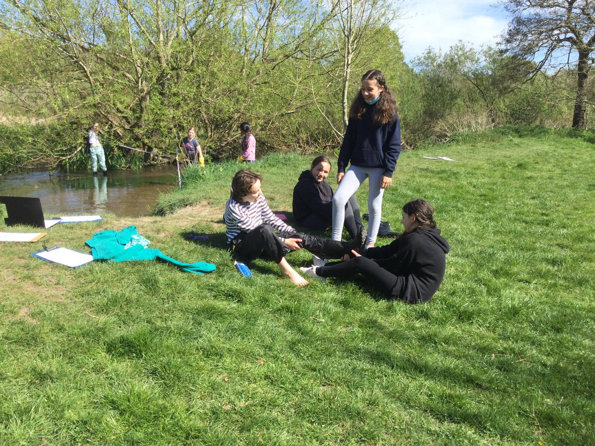 RMS Geography (@rmsgeography) on Twitter photo Fabulous afternoon at the River Chess with some very enthusiastic Year 7 Geographers!!! Fabulous afternoon at the River Chess with some very enthusiastic Year 7 Geographers!!!