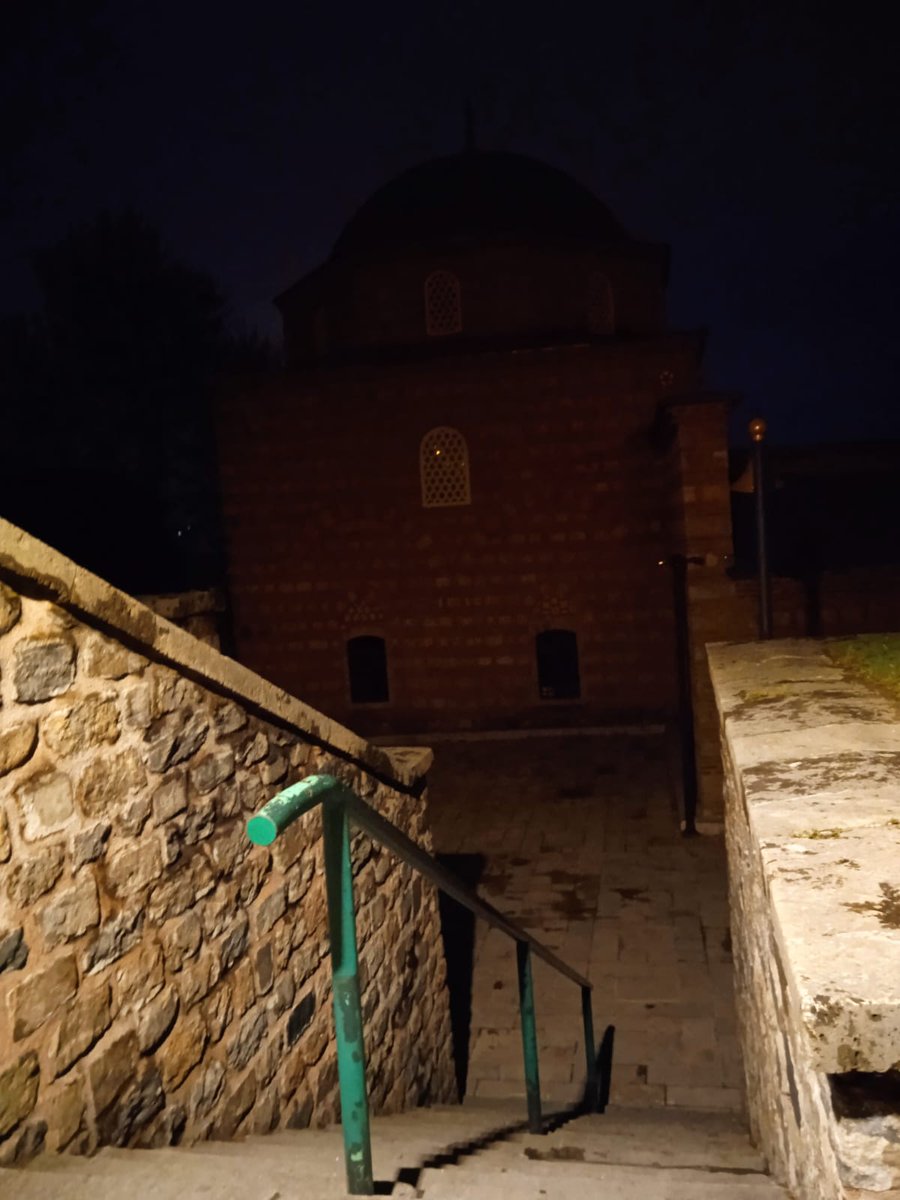 TMazbut's tweet photo. "Hiç ender hiçim; fakat bu mevcudatı birden isterim." https://t.co/0dmVP5nXkG
