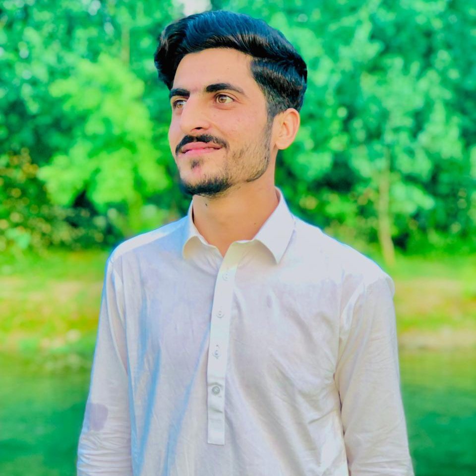 FaisalUtk's tweet photo. #NewProfilePic
#ChangeDP https://t.co/cD6NlV16Zx