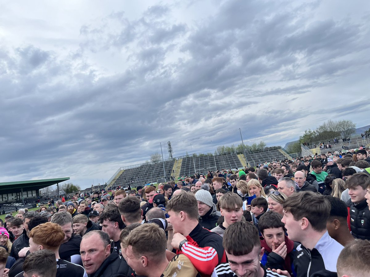 walshthomasf's tweet photo. Massive win for @sligogaa U20's.

Connacht GAA Champions 

Sligo 4-04
Mayo 1-12

#sligoabu #markievicz #champions https://t.co/rlhnmUNBlh