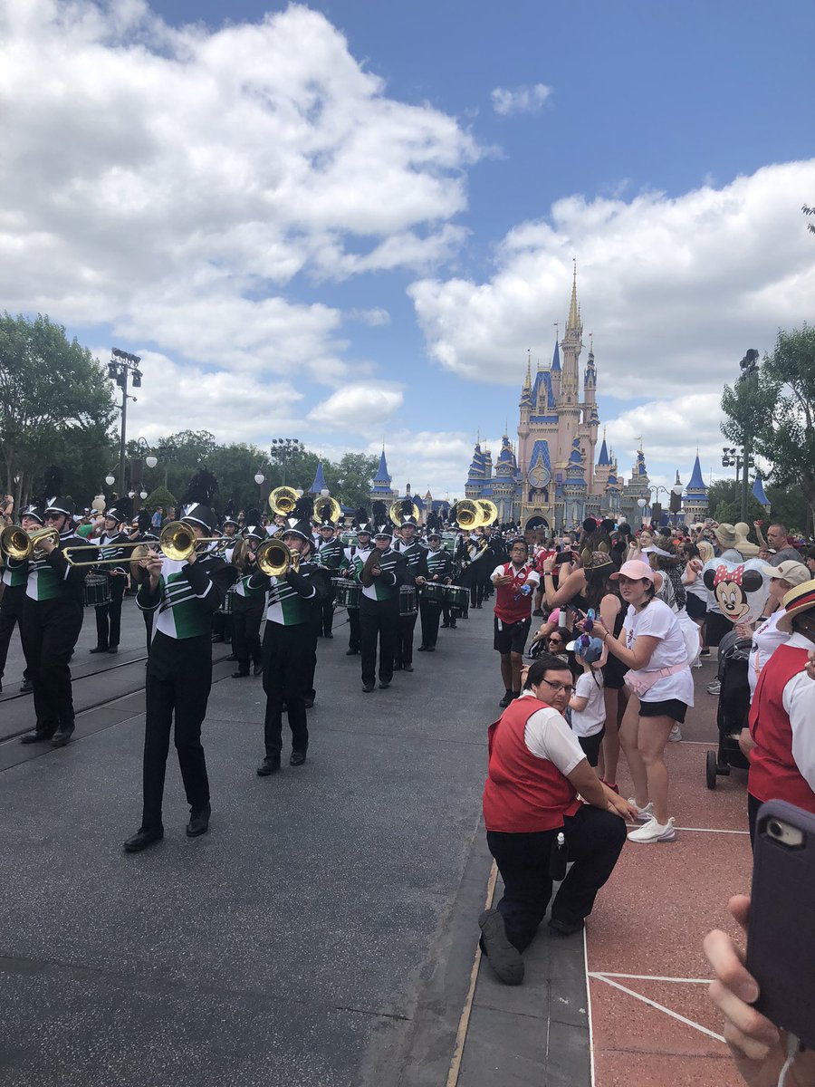 HS_Strongsville's tweet photo. SHS marching mustangs showed Disney why Strongsville band is one of the best. #WeAreMustangs https://t.co/TNzoMC2AuF
