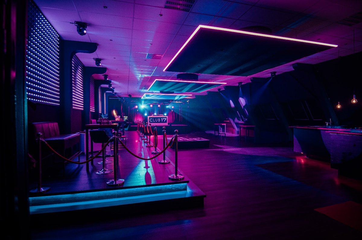 Club17 opent haar deuren: Uitgaan in Assen: het is eindelijk weer mogelijk! Club17, te vinden bij Pand17, heeft haar eerste paarfeesten al gevierd. Als club &amp; event manager bij Pand17 zorgt Tessa de Wilde ervoor dat er voor iedere leeftijd iets te… dlvr.it/SPnznK